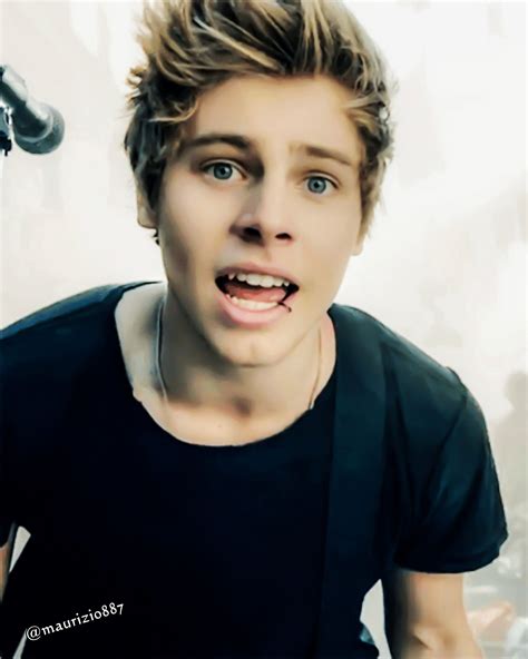 luke hemmings 2014|5 Seconds of Summer: Up Close and Personal (2014)